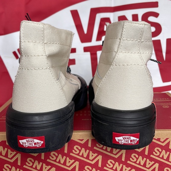 Vans Sk8-Hi Tapered
Heavy Canvas Marshmallow/
VNOA7Q5TKIG
WMNS sneakers - Picture 9 of 16